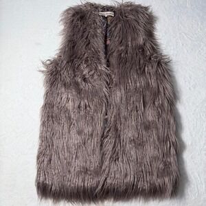Free People Women Size Small Purple Shaggy Faux Fur Vest Paisley Lining Layering